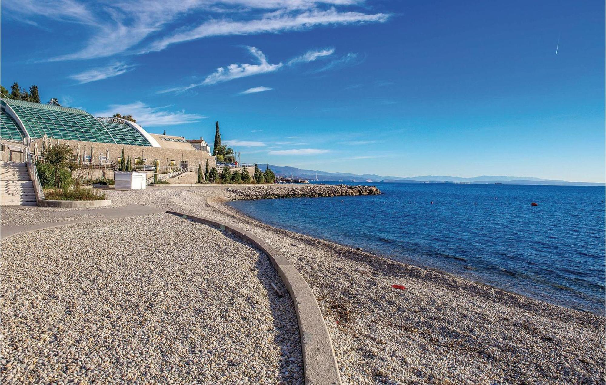 Nice Apartment In Rijeka With House Sea View Exteriör bild